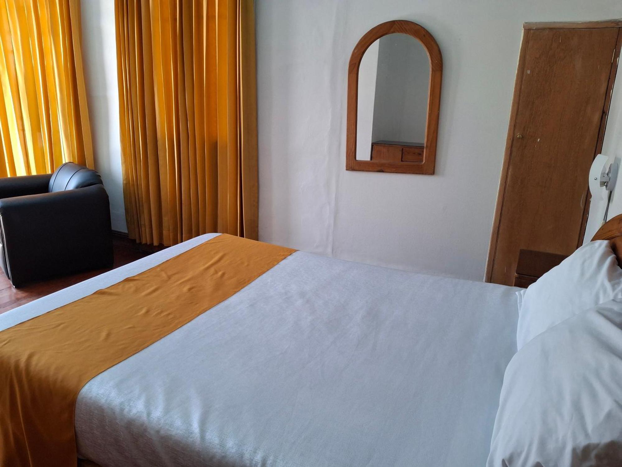 Hostal Lluvia De Oro 아레키파 외부 사진